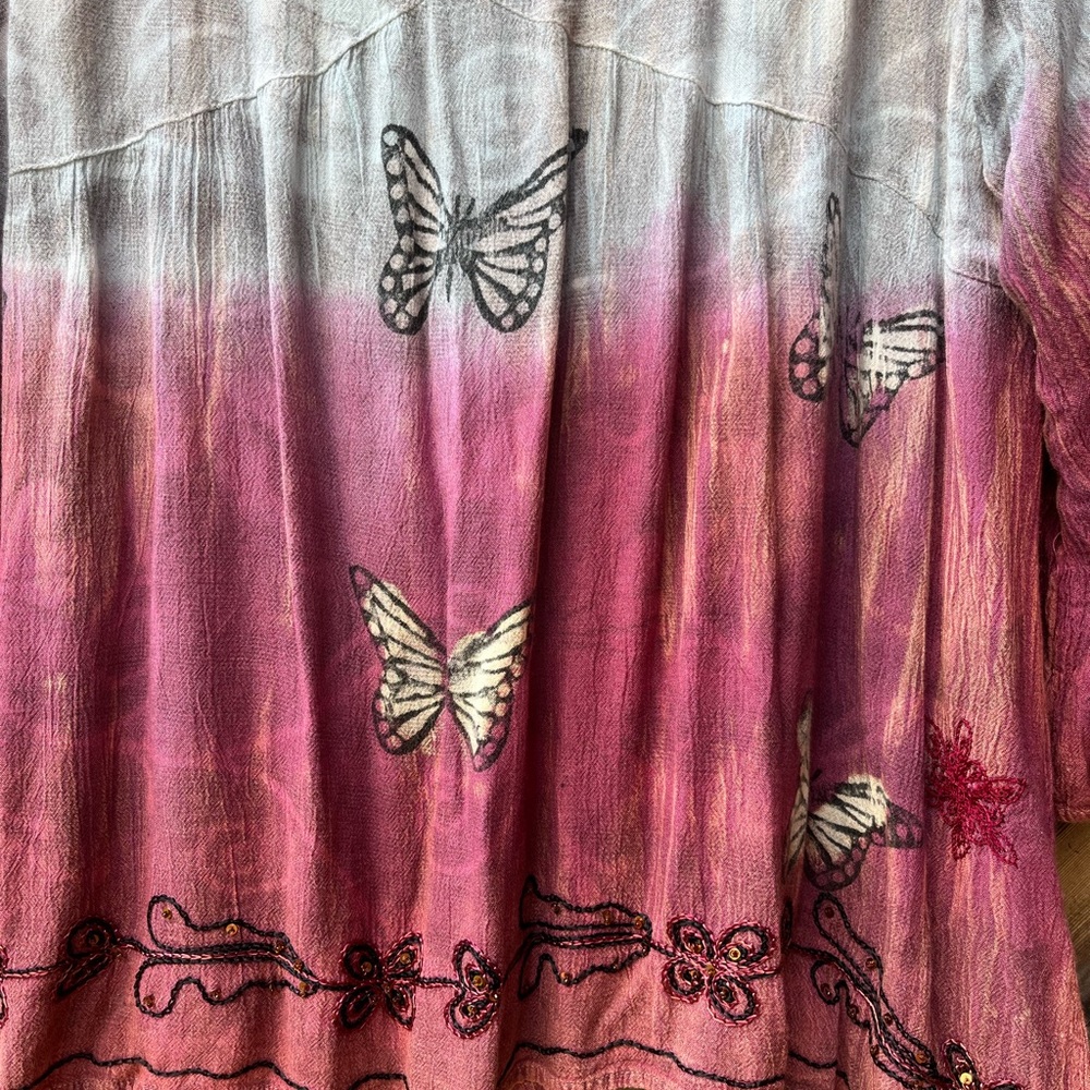 Butterfly top - Picture 2 of 5
